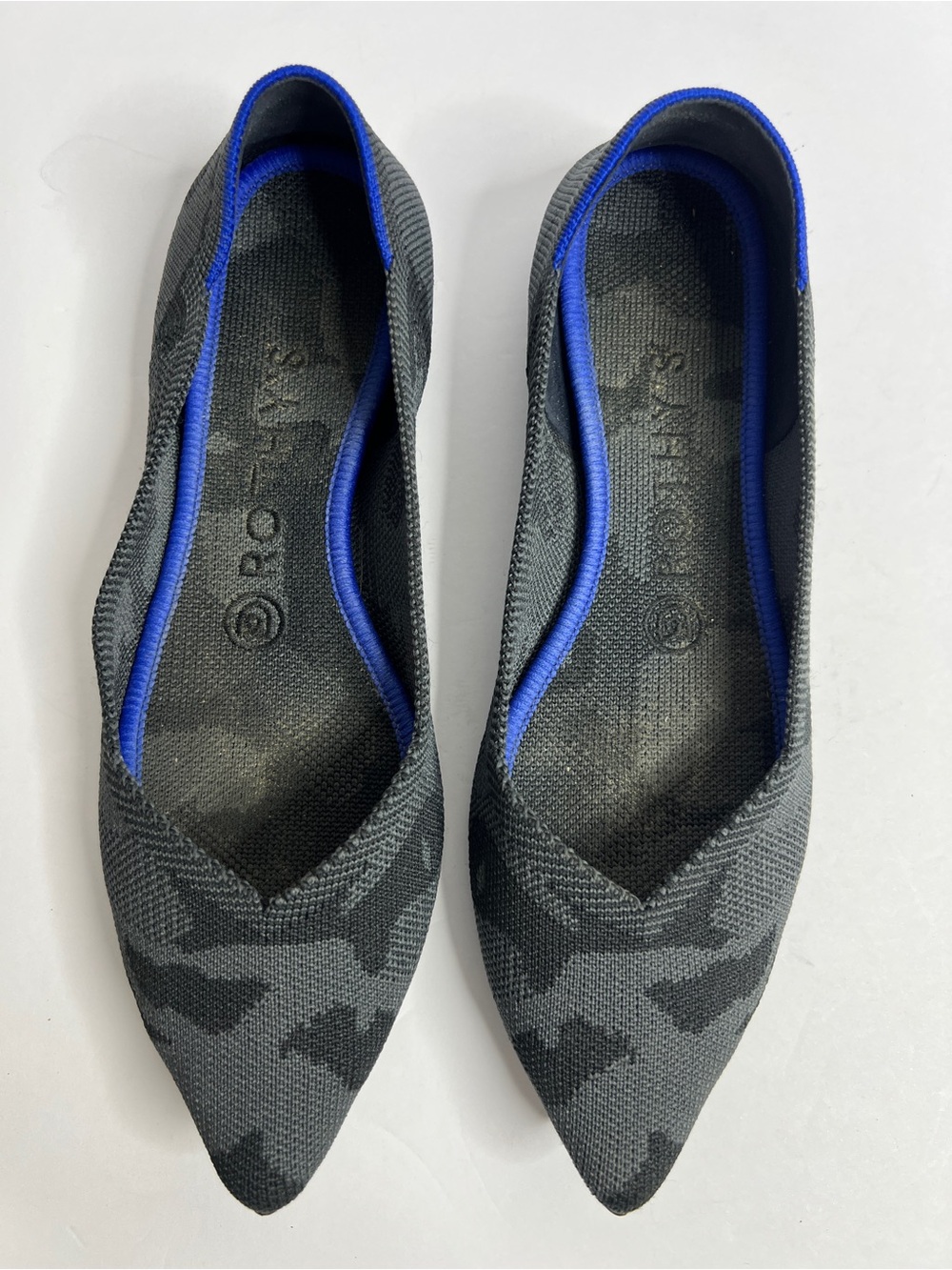 Rothy’s The Point Black and Grey Camo Knit Pointed Toe Flats Size 7.5